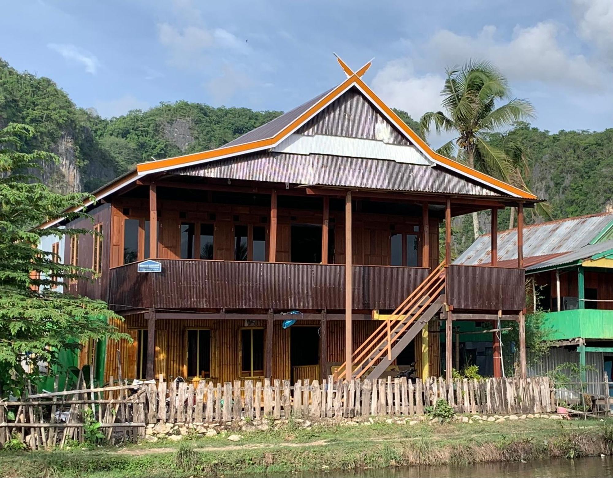 Nasrul House Homestay For Backpackers Maros Exteriér fotografie